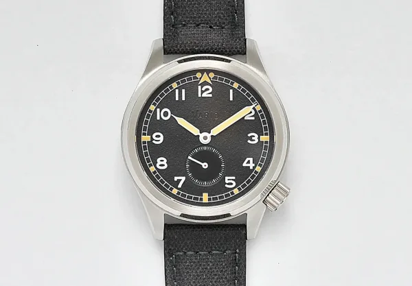 Montre militaire vario 1945 d12 field watch 40