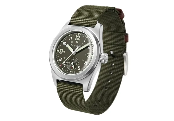 Montre militaire wolbrook outrider professional mecaquartz 38 25