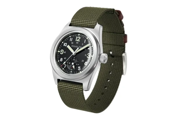 Montre militaire wolbrook outrider professional mecaquartz 38 34