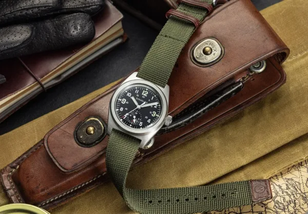 Montre militaire wolbrook outrider professional mecaquartz 38 35