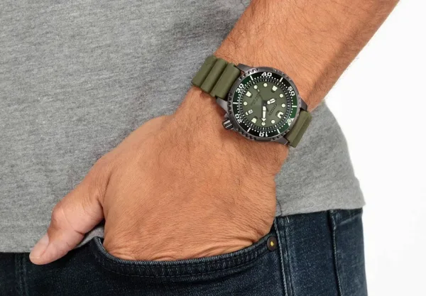 Montre plongee citizen promaster eco drive diver 19