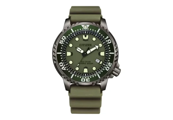 Montre plongee citizen promaster eco drive diver 21