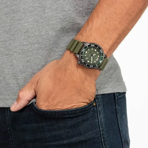 Montre plongee citizen promaster eco drive diver 5