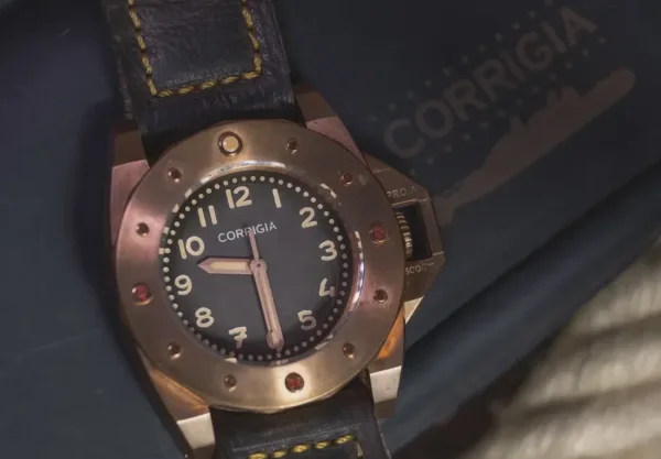 Montre plongee corrigia 01 45