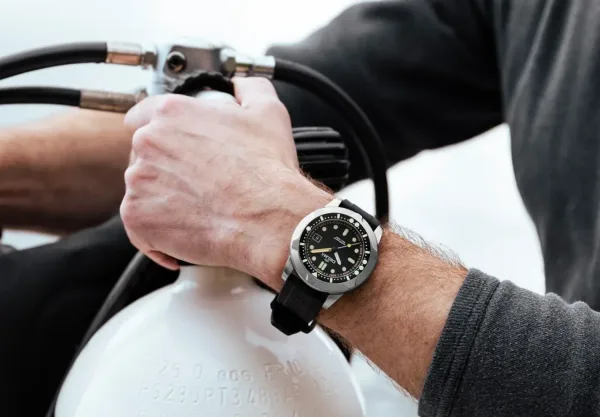 Montre plongee delma quattro 27