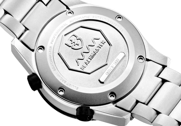 Montre plongee elliot brown beachmaster automatic founder s edition 18