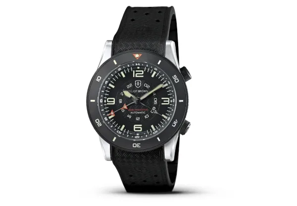 Montre plongee elliot brown beachmaster automatic founder s edition 21