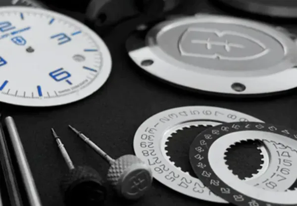 Montre plongee elliot brown beachmaster automatic founder s edition 28