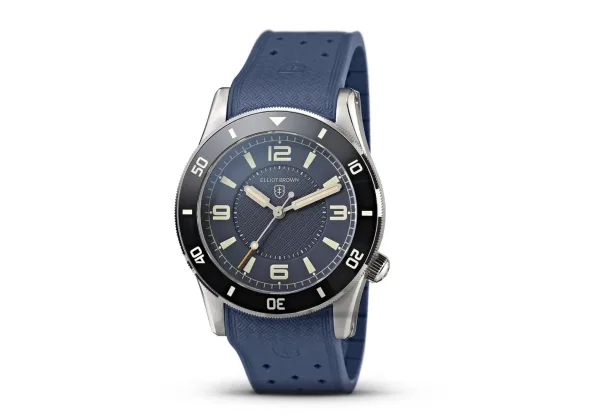 Montre plongee elliot brown bloxworth heritage diver 17