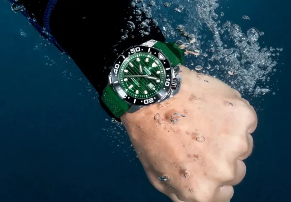 Montre plongee festina diver 38