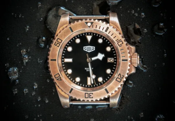 Montre plongee guild mark v bronze heritage diver 11