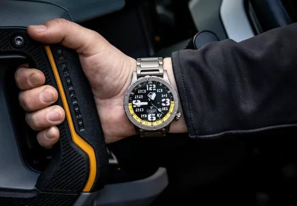 Montre plongee hazard 4 hwd gmt 14