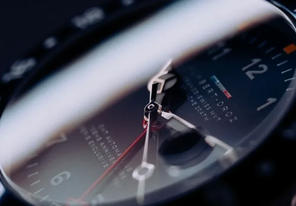 Montre plongee humbert droz hd9 gmt 25