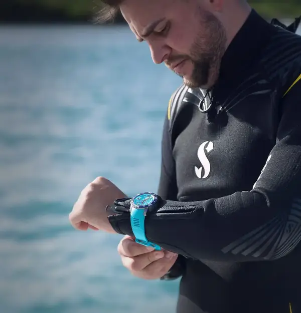 Montre plongee liv gx diver s 44mm ocean blue 2 0 8