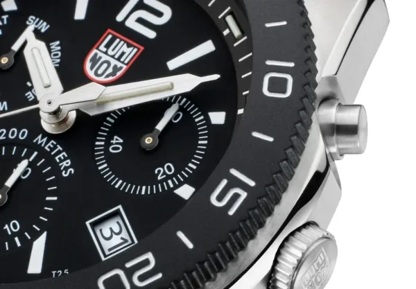 Montre plongee luminox pacific diver chronograph 18