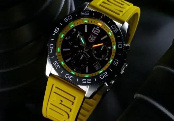 Montre plongee luminox pacific diver chronograph 30