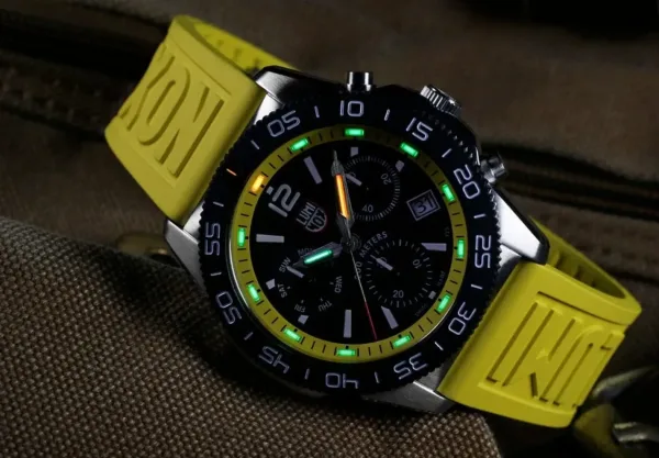 Montre plongee luminox pacific diver chronograph 31