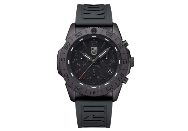Montre plongee luminox pacific diver chronograph 33