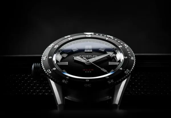 Montre plongee nodus sector deep destro 18