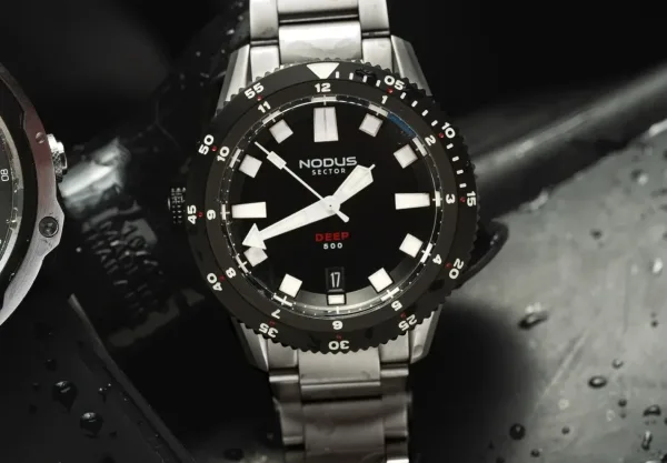 Montre plongee nodus sector deep destro 21