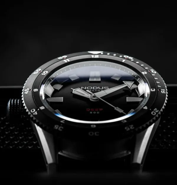 Montre plongee nodus sector deep destro 7