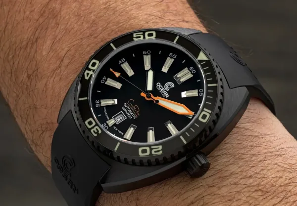 Montre plongee ocean crawler core diver black 15