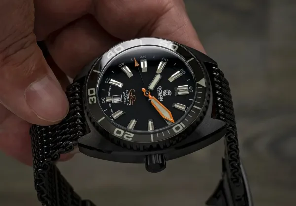 Montre plongee ocean crawler core diver black 17