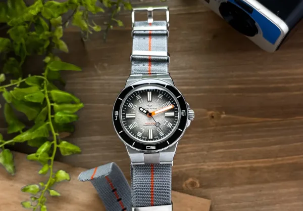 Montre plongee officine tecniche aquas pugnochiuso 16