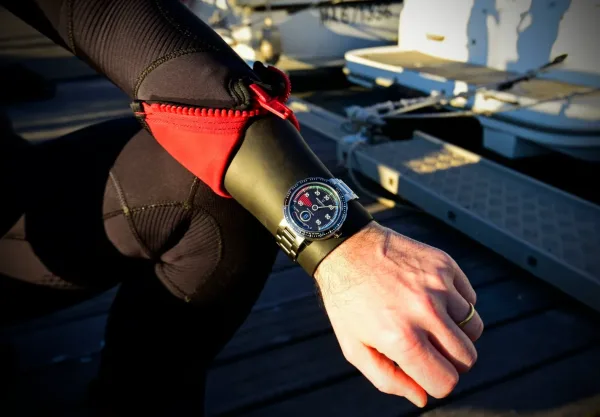 Montre plongee reservoir hydrosphere blackfin 31