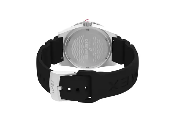 Montre plongee timex deepwater reef 200 gmt 25