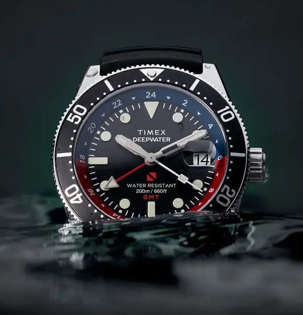 Montre plongee timex deepwater reef 200 gmt 8