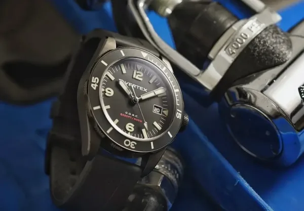 Montre plongee vertex m60 aqualion 35