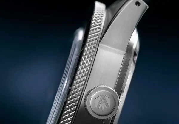 Montre plongée akrone C 02 héritage 14