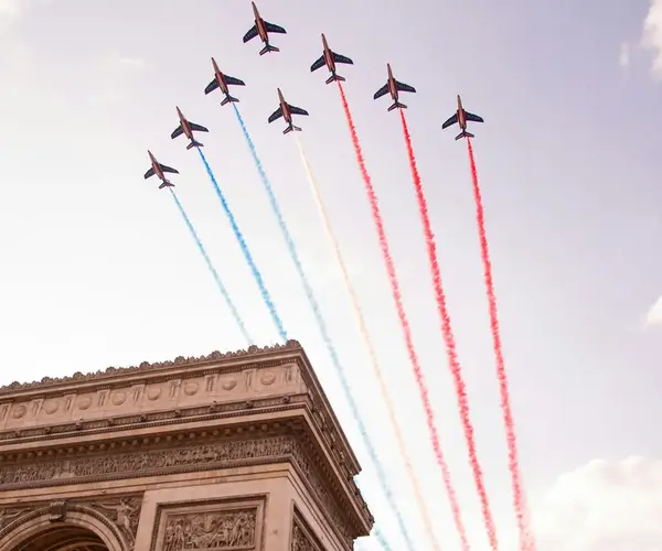 Defile militaire 14 juillet France 0