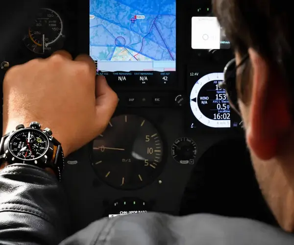 Montre aviaiteur B R M AERO 8 Chrono Horizon 0
