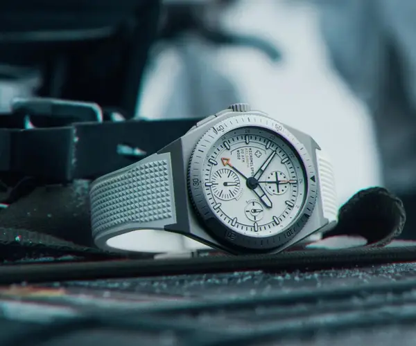 Montre militaire Micromilspec Milgraph GMT Chronograph 0