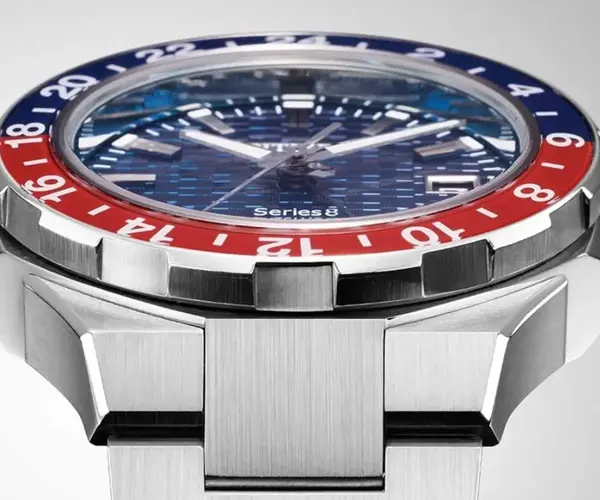 Montre plongee Citizen Serie 8 GMT 0