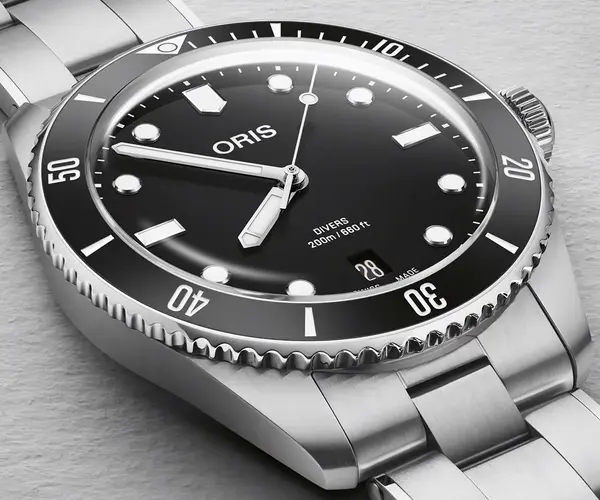 Montre plongee Oris Divers Date 0