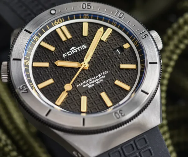Montre plongee fortis marinemaster m 44 0