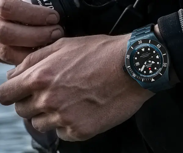 Montre plongee swiss military diver 500 1
