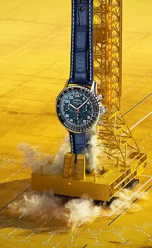 Montre aviateur Breitling Navitimer B02 Chronograph 41 Cosmonaute ARTEMIS II 3
