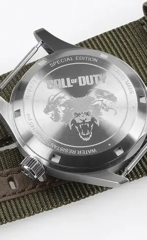 Montre militaire Hamilton Khaki Field Auto Call of Duty 5