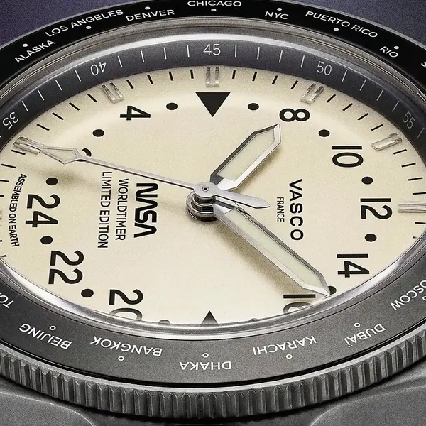 Montre aviateur Vasco NASA Worldtimer Steel 0