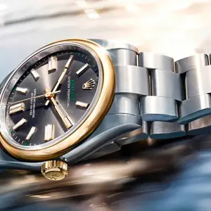 Actualite Montre de plongee Rolex Oyster cent ans 0