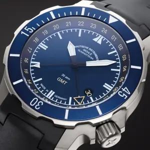 Montre Militaire Muhle Glashutte Seebataillon GMT 0