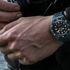 Montre plongee swiss military diver 500 1