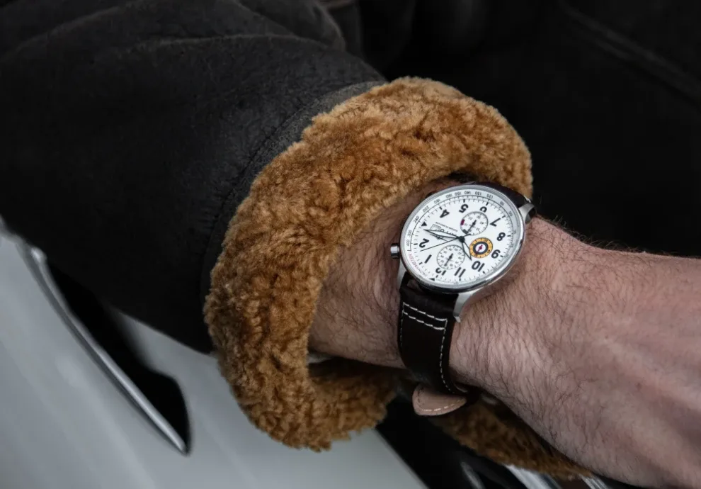 Montre AVI-8 HAWKER HURRICANE Classic Chronograph White 28