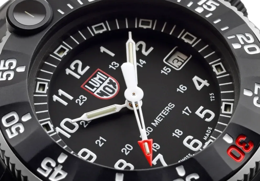 Montre Luminox Original Navy SEAL Heritage 8