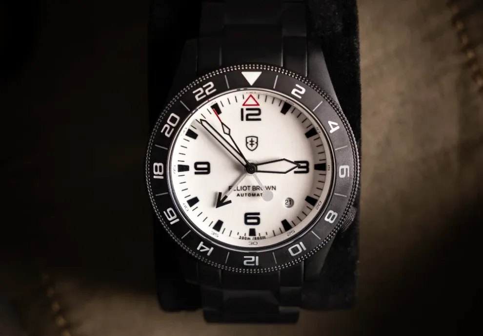Montre Elliot Brown Holton Auto GMT 9