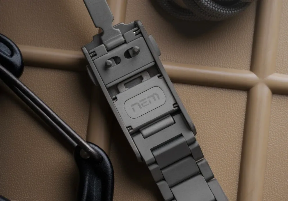 Montre militaire nodus sector ii field titanium 3